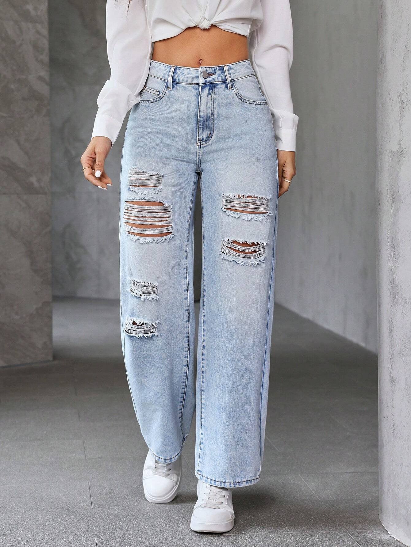 Jeans avec déchirures et taille haute