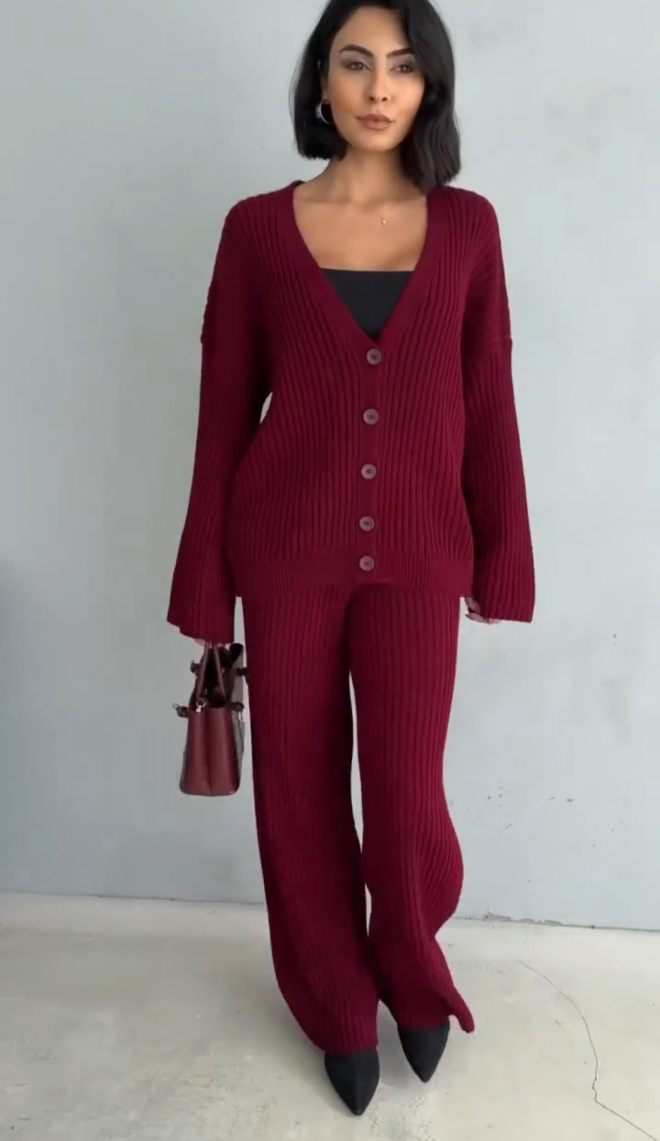 Ensemble en tricot côtelé cardigan et pantalon