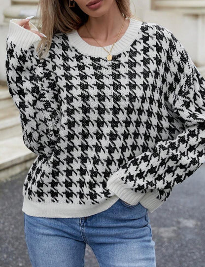 Pull élégant avec col rond et motif