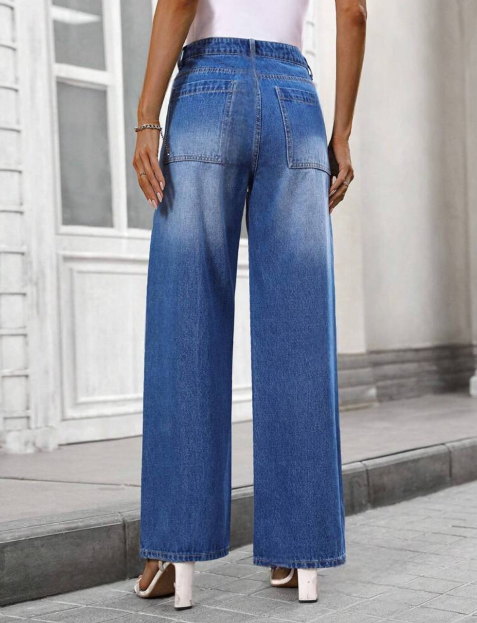 Pantalon élégant avec jambe droite