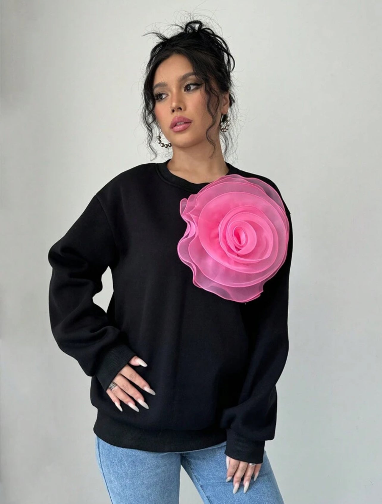 Sweat-shirt avec application florale