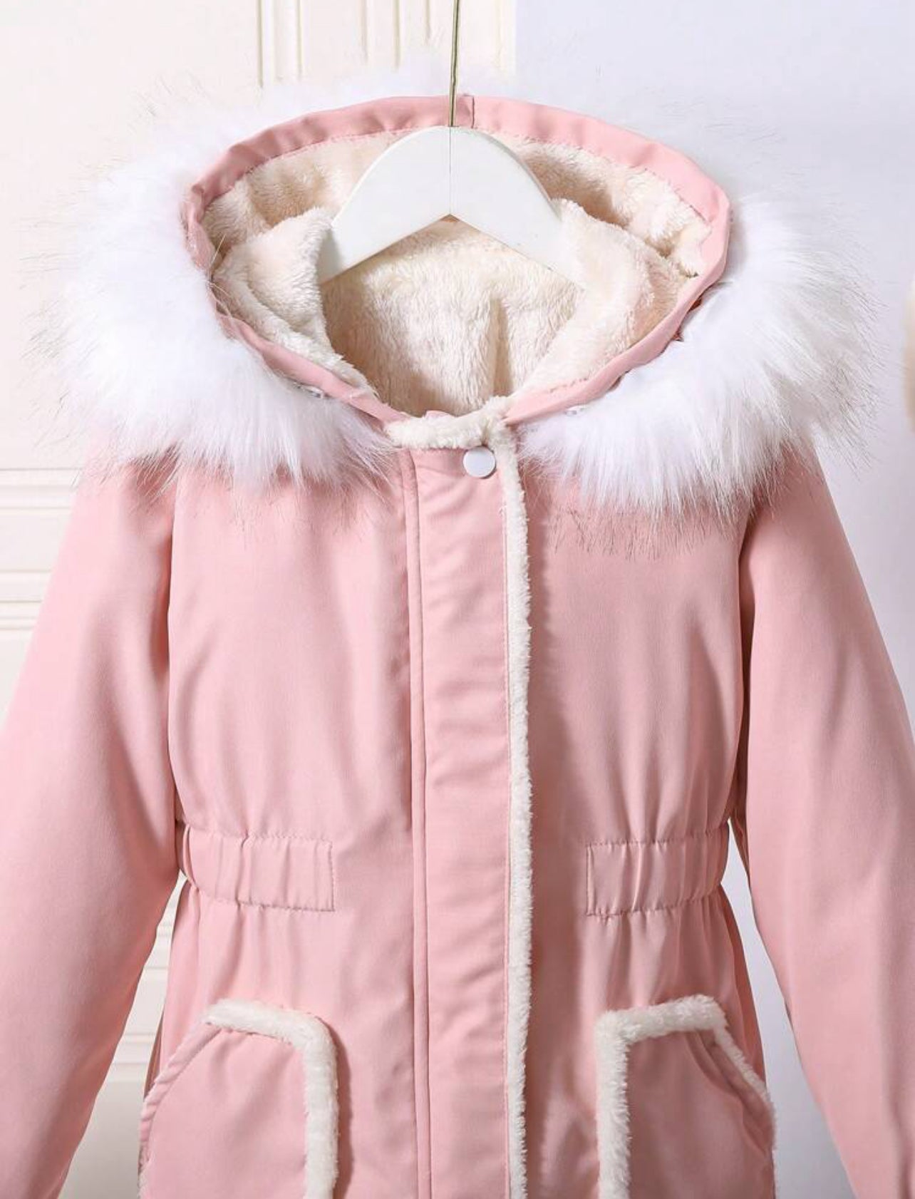 Manteau fille avec ourlet duveteux