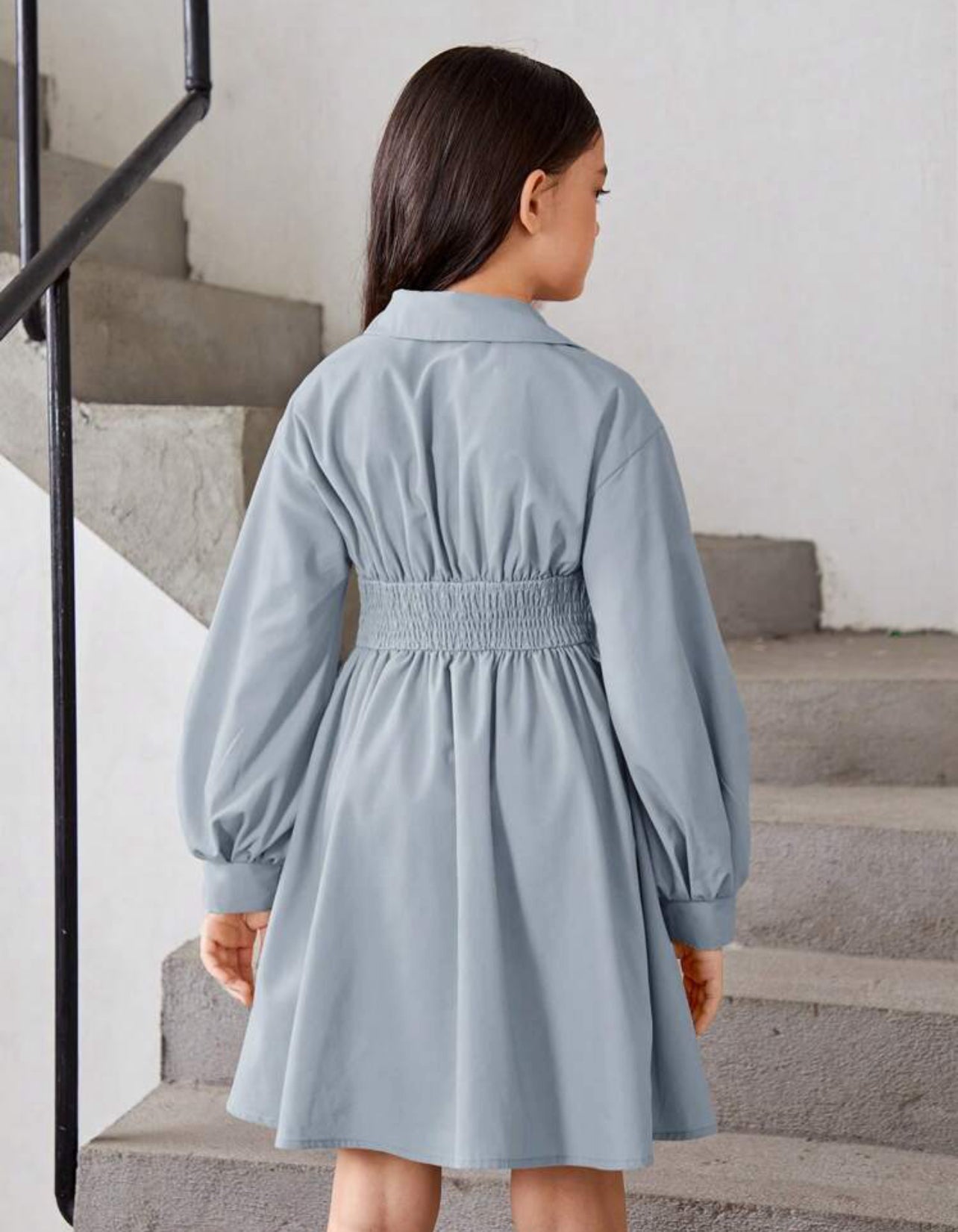 Robe chemise fille avec détails plis