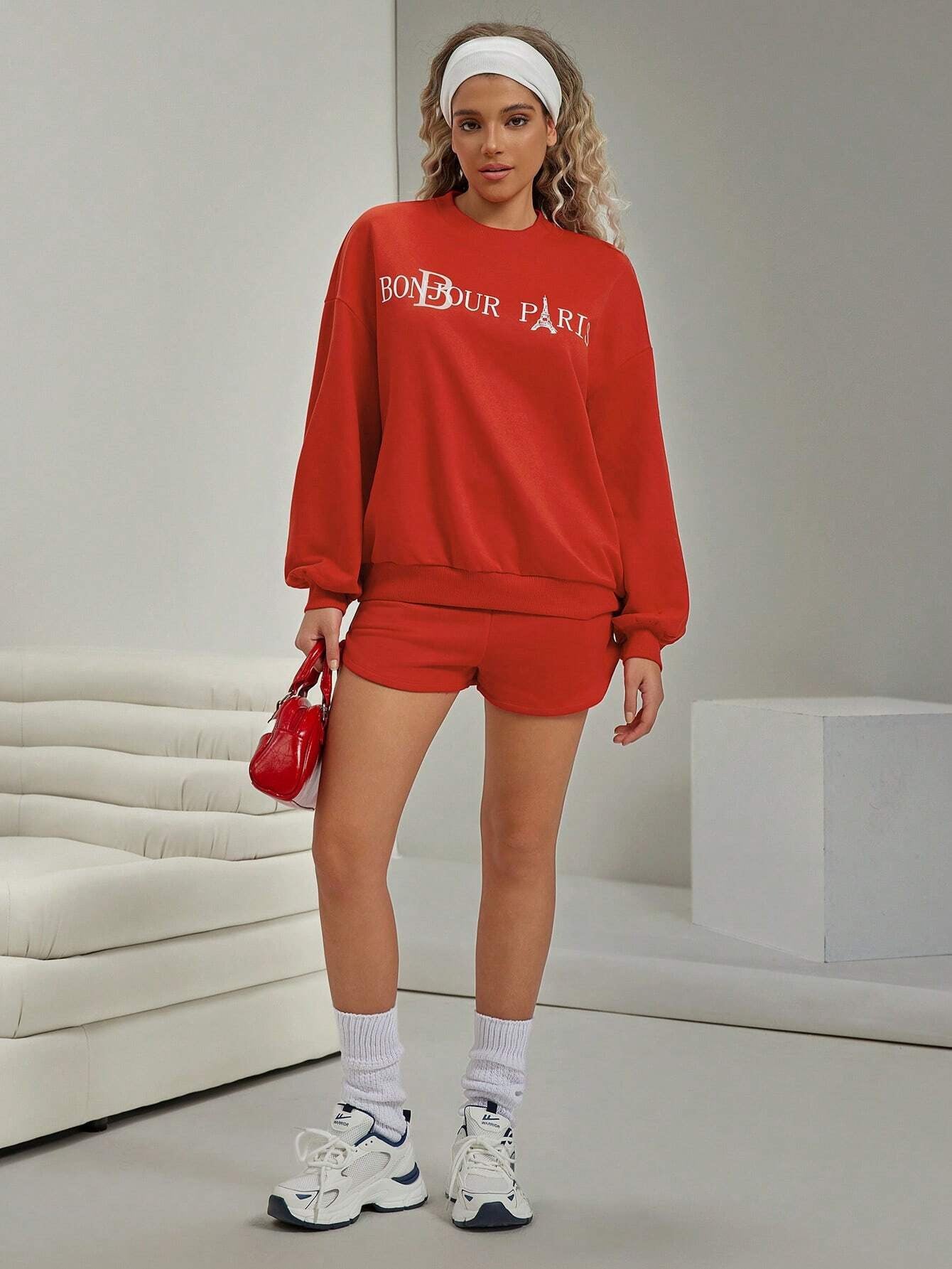 Ensemble sweat-shirt et short jogging