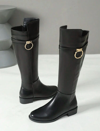 Bottes mi longues avec détail en métal et fermeture éclair