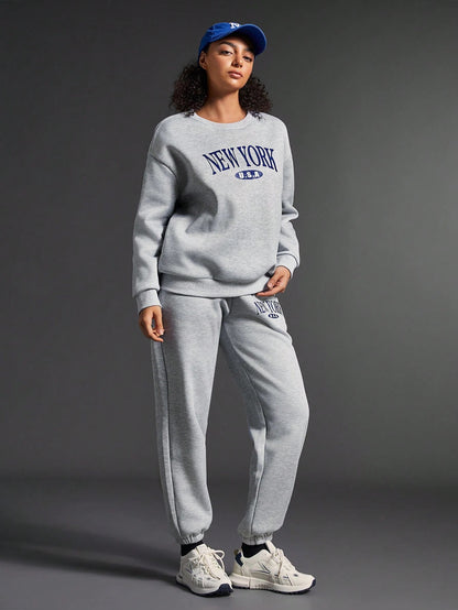 Ensemble sweat-shirt et pantalon jogging