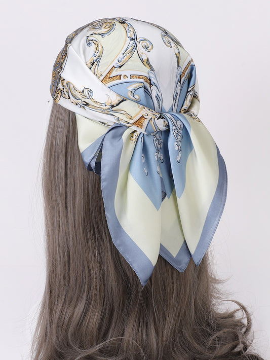 Foulard élégant carré avec imprimé