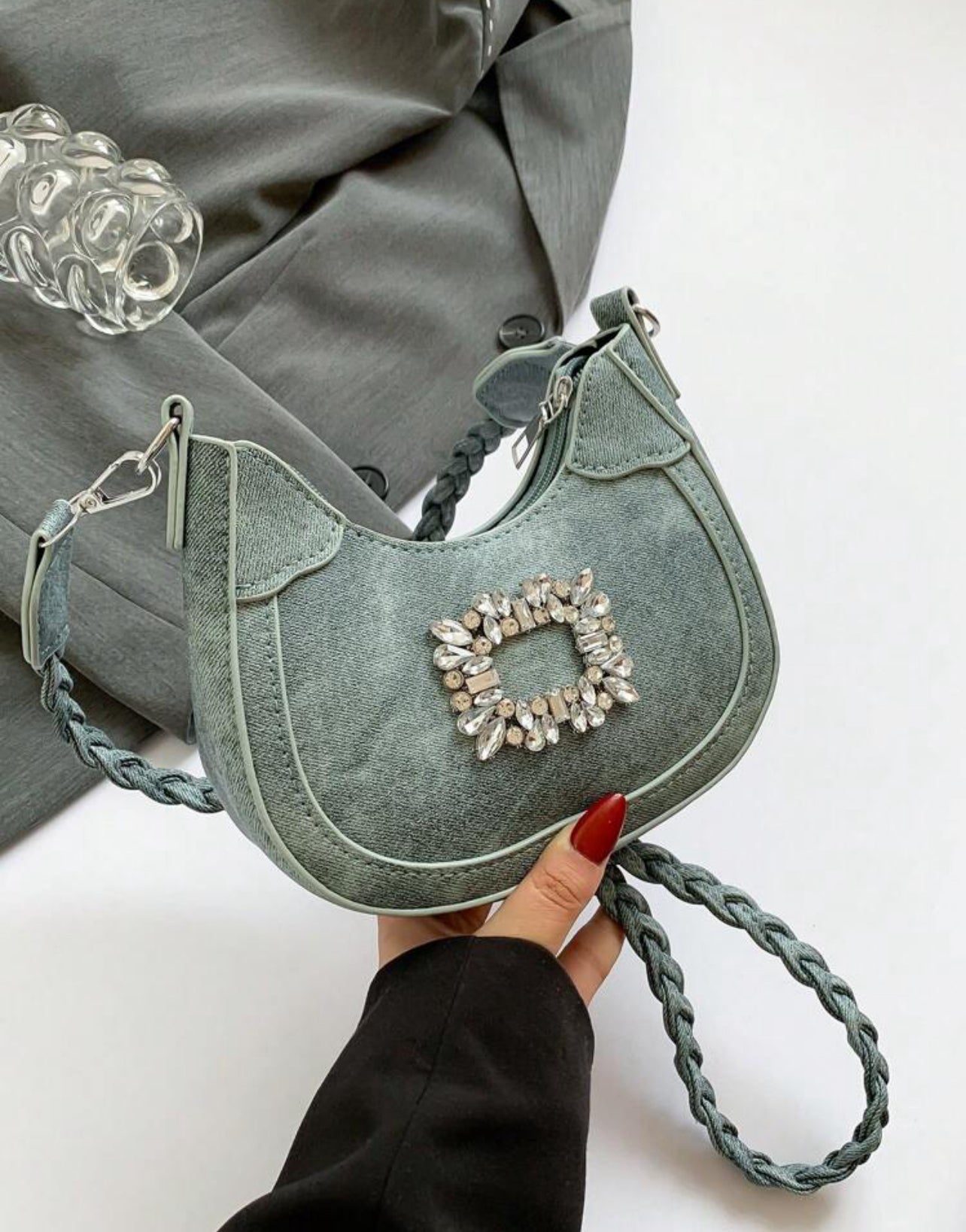 Sac à main avec application strass