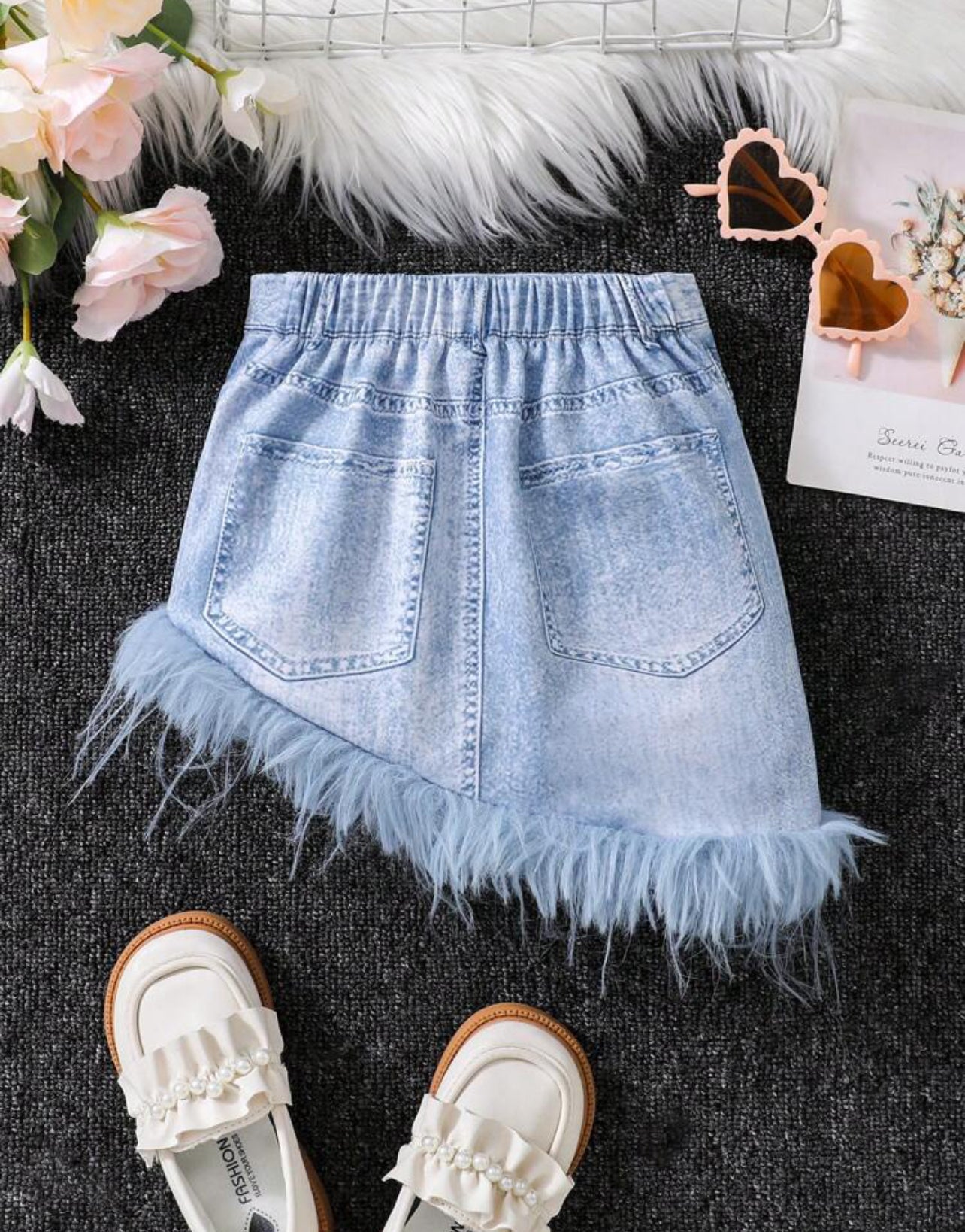 Jupe effet jeans avec détails pelucheux fille