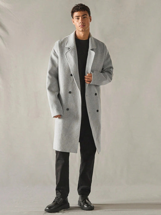 Manteau élégant homme avec détails boutons