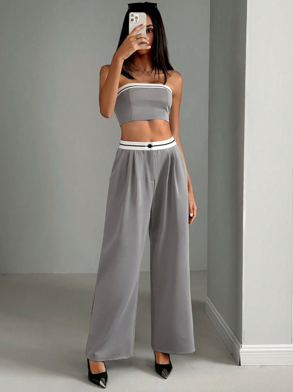 Ensemble top et pantalon avec ourlet contrasté