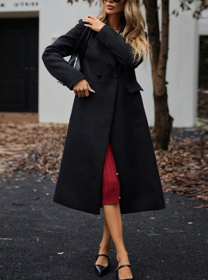 Manteau long et élégant avec col à revers