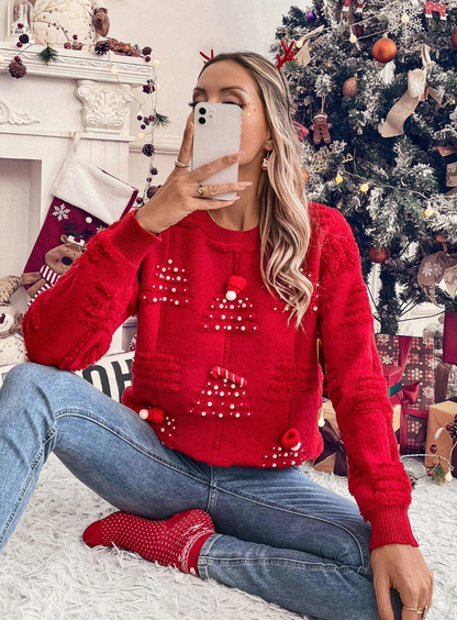 Pull élégant avec détails 3d sapins de noël et perles