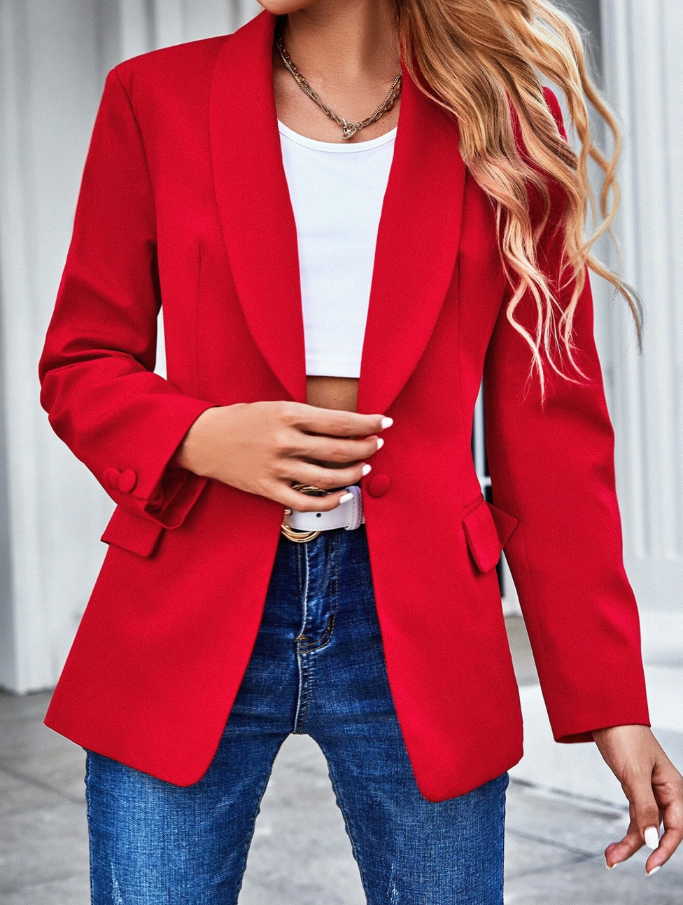 Blazer con collo sciallato e un bottone