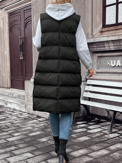 Gilet piumino con tasca con patta