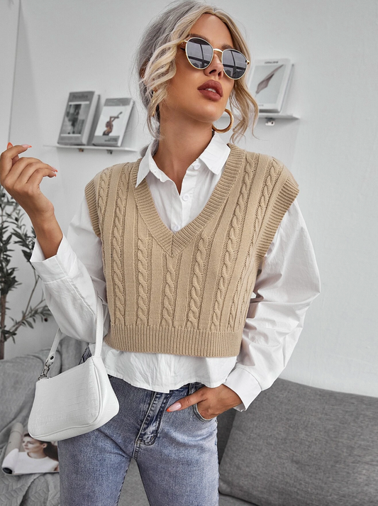 Pull gilet avec tricot tresse et col en V