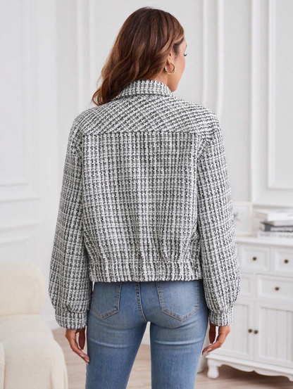 Manteau avec motif à carreaux et boutons