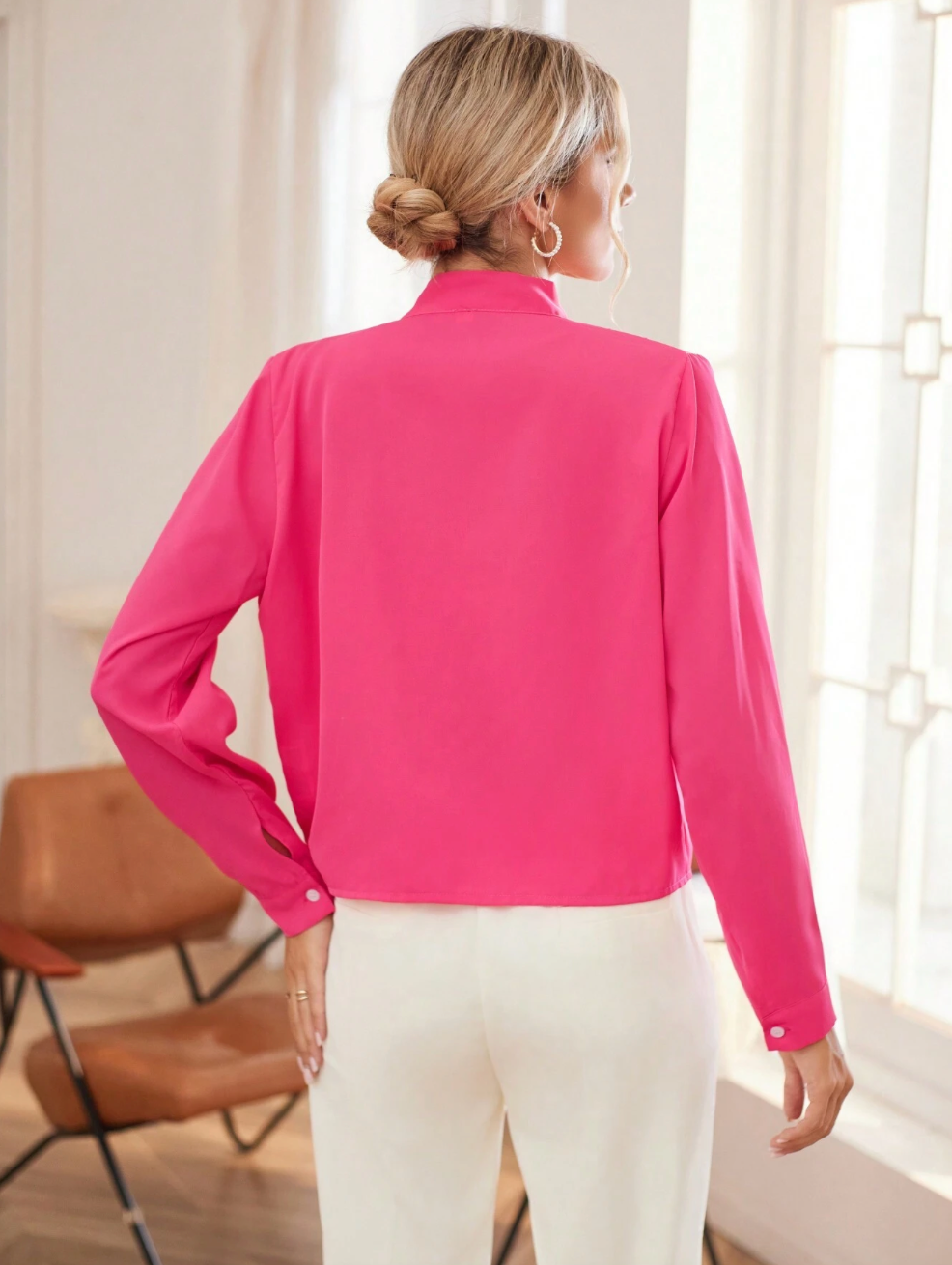 Elegante Bluse mit Schleife