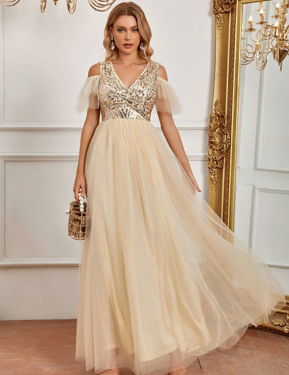 Robe de cérémonie longue élégante avec paillettes