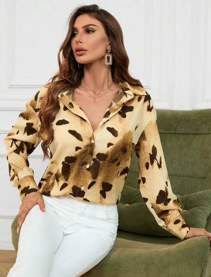 Chemise élégante avec imprimé papillon