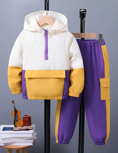 Ensemble Sweat à capuche avec poche et pantalon avec poches