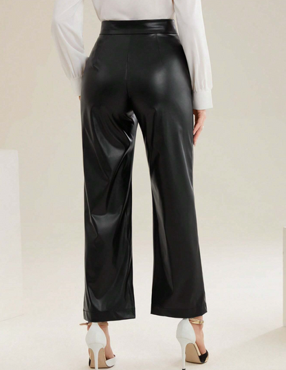 Pantalon avec jambe évasé et taille haute en simili cuir