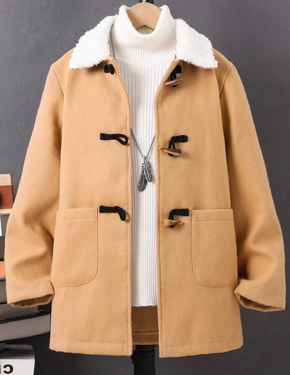 Manteau élégant avec détails fermeture et col pelucheux