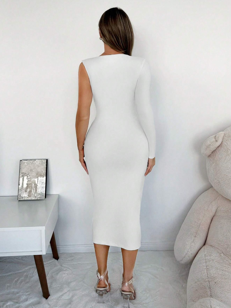 Robe asymétrique sans manche