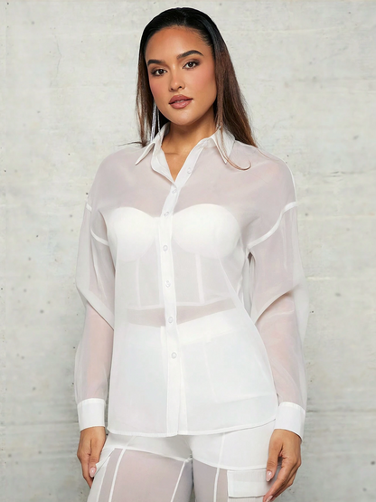 Chemise en transparence élégante