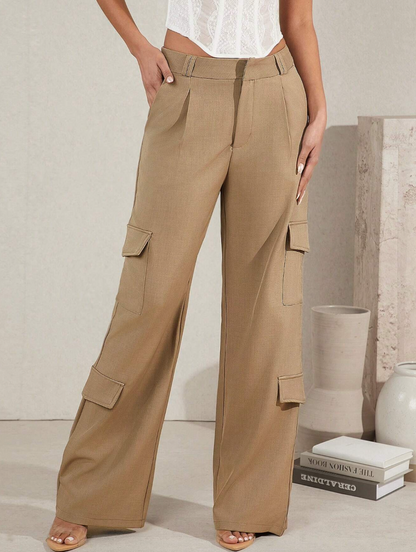 Pantalon avec jambes larges et poches à rabat