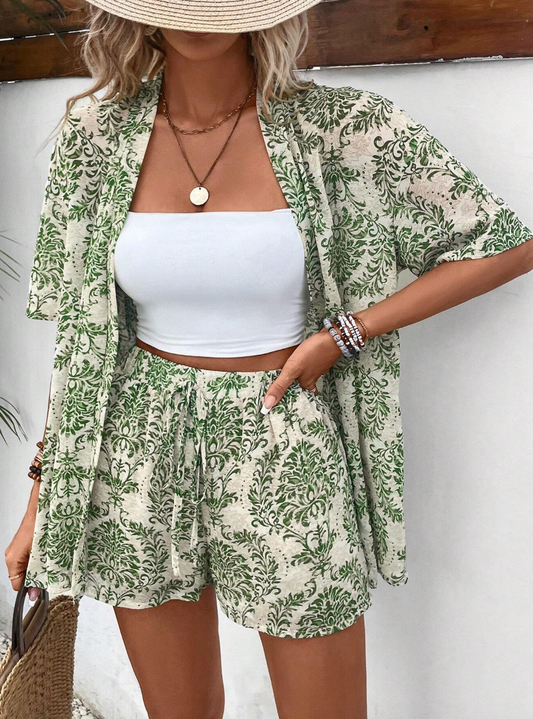 Ensemble kimono et short avec motif élégant