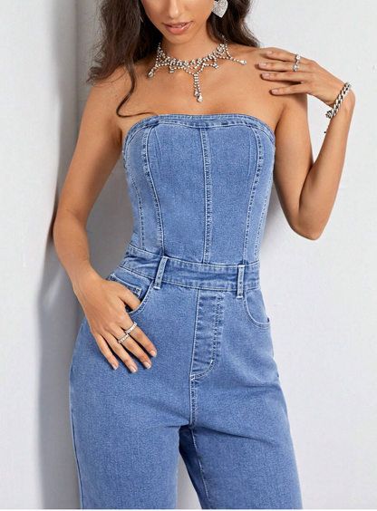 Tuta in denim alla moda