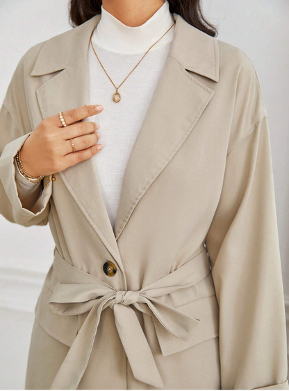 Trench-coat avec revers et ceinture