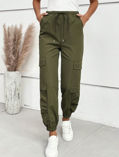 Pantaloni con tasche laterali e coulisse