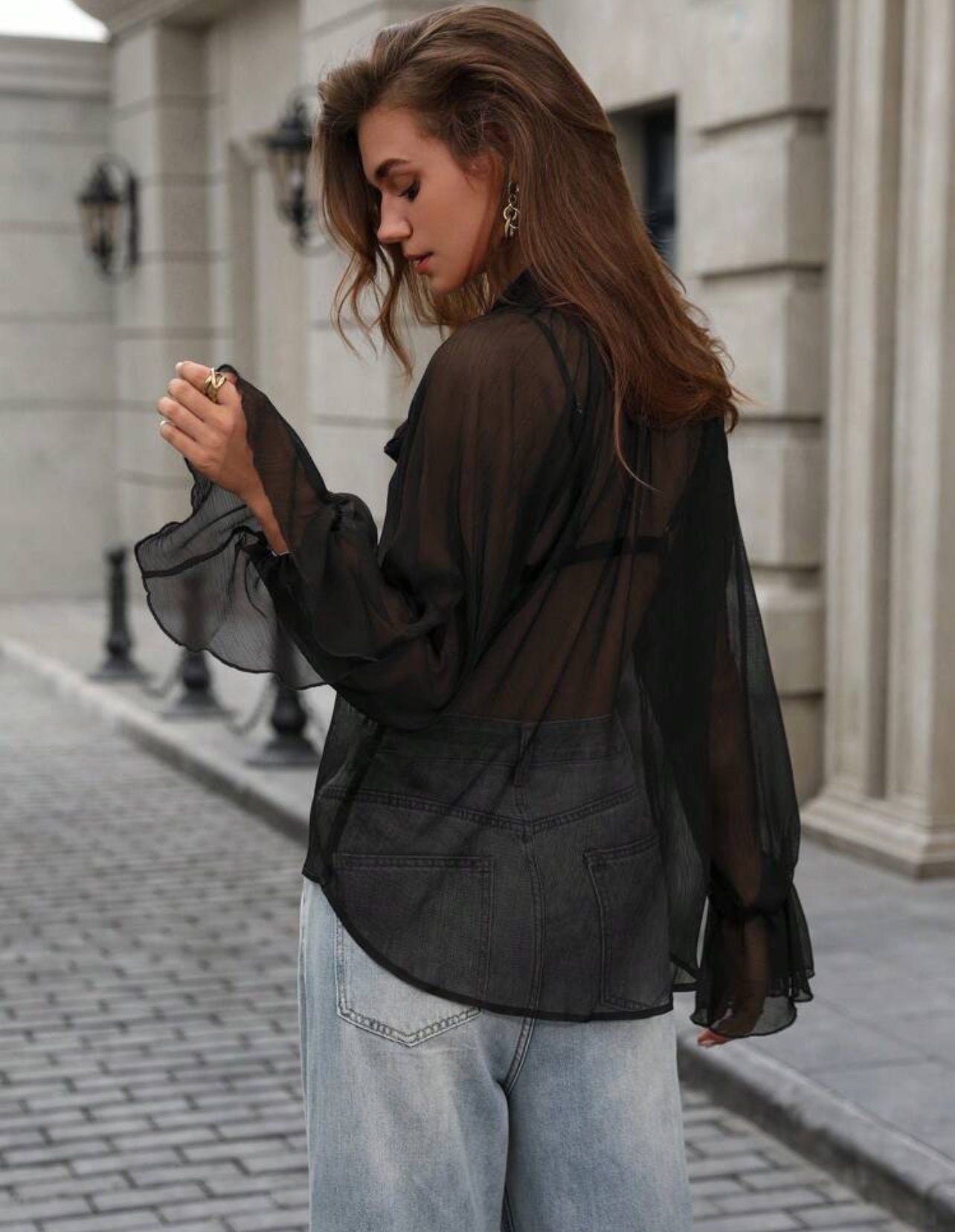 Blouse élégante en transparence