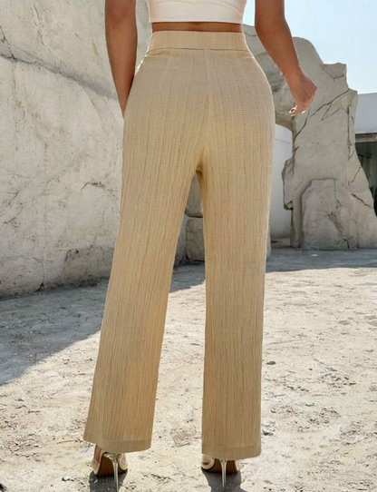 Pantalon avec jambe droite et taille haute