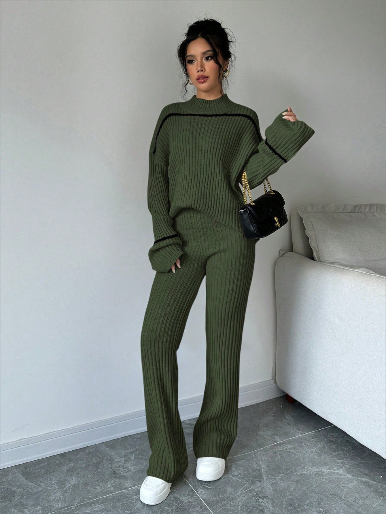 Ensemble pull et pantalon en tricot côtelé