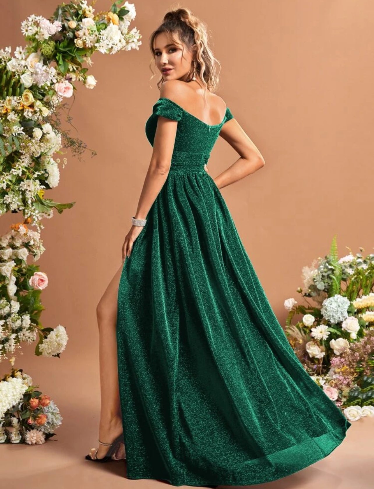 Robe de cérémonie longue avec paillettes