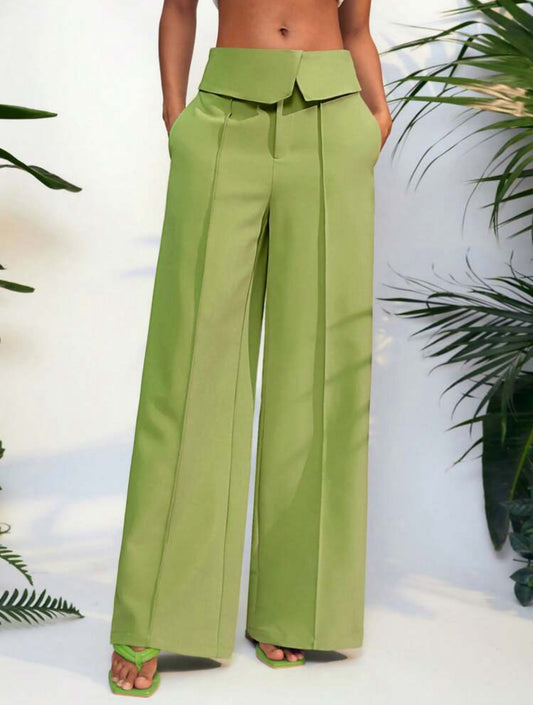 Pantalon classique avec taille haute pliée